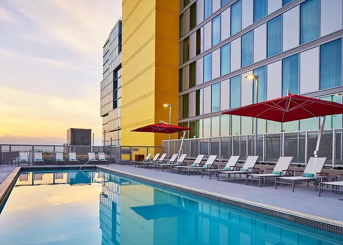 Springhill Suites By Marriott San Diego Downtown/Bayfront