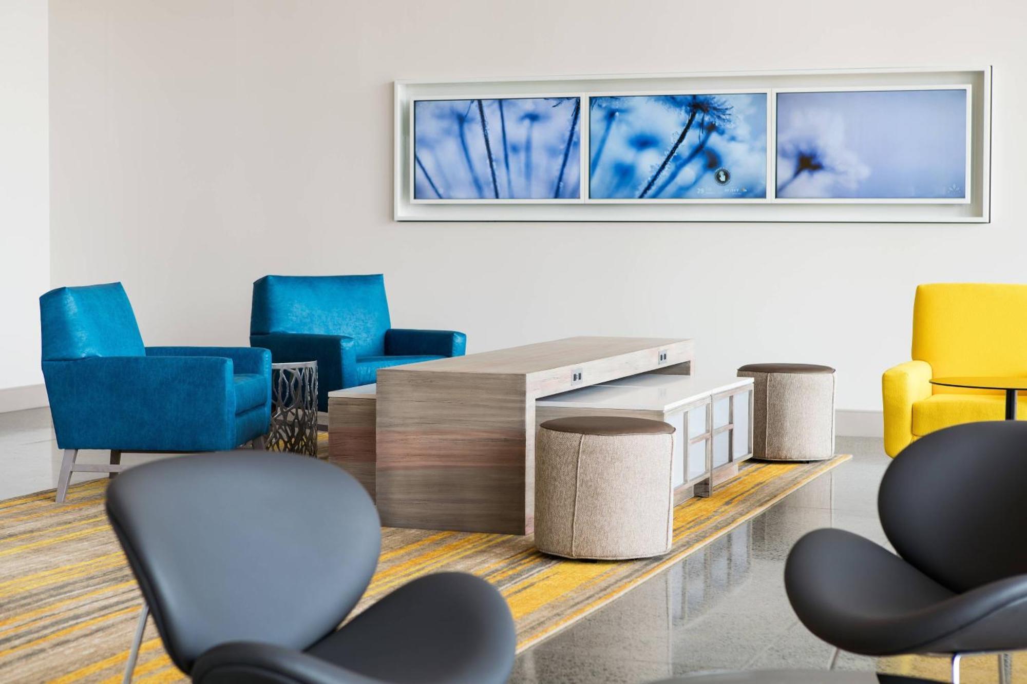 Springhill By Marriott Downtown/bayfront Hotel San Diego