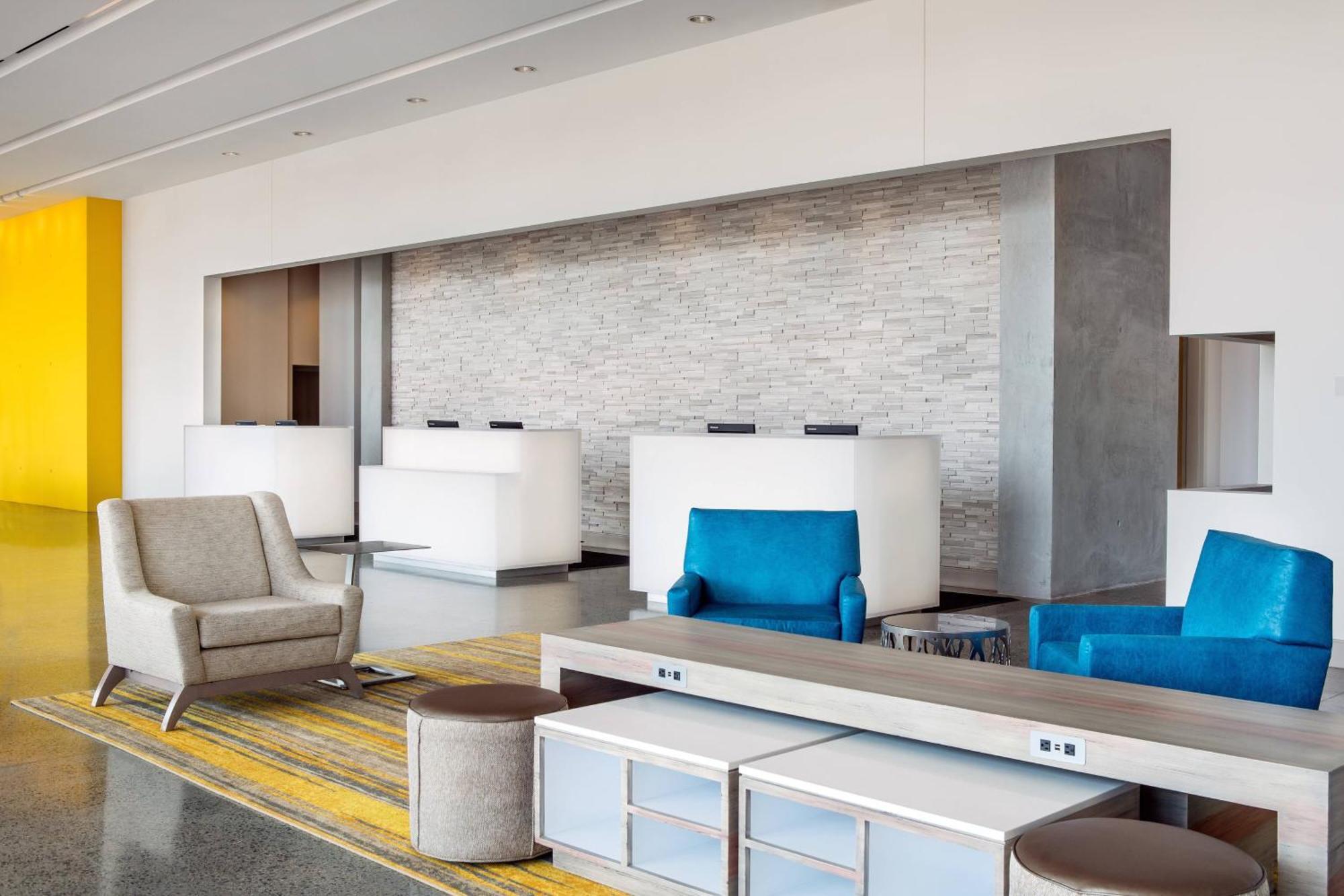 Springhill By Marriott Downtown/bayfront San Diego
