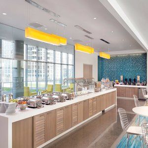 Springhill By Marriott Downtown/bayfront San Diego