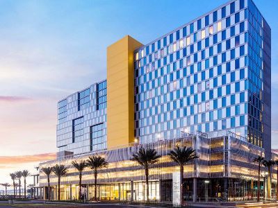 Springhill By Marriott Downtown/bayfront